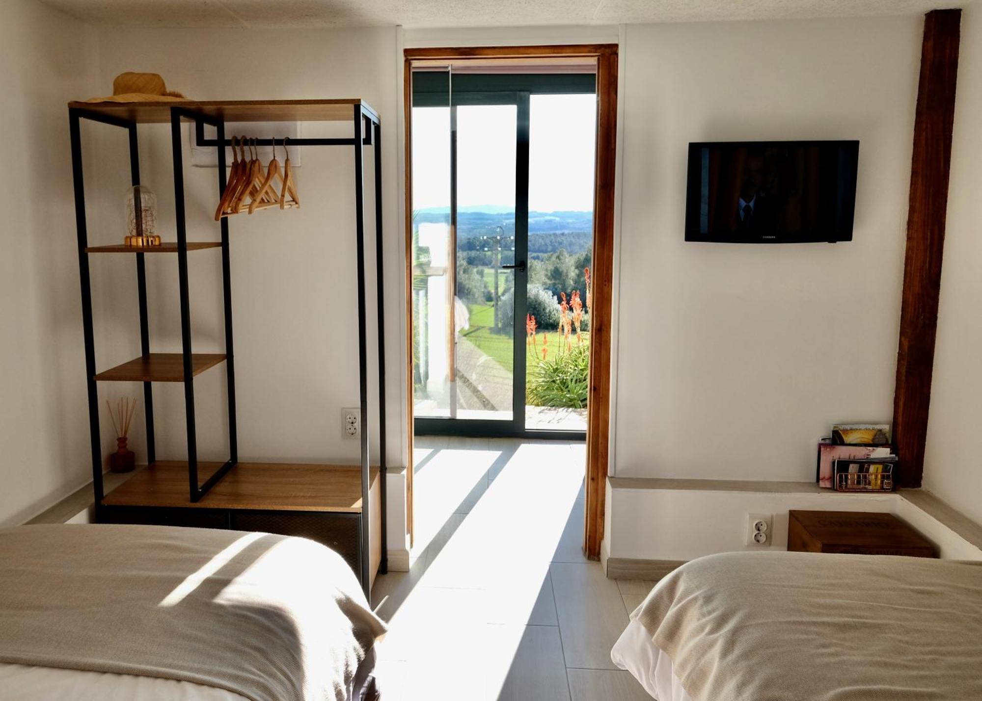 Torre Costa Brava Apartment Garrigas Ngoại thất bức ảnh